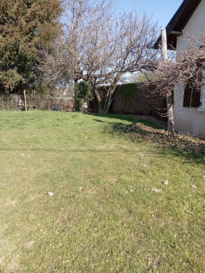 Le Gite De Margot Beyssac Exterior photo